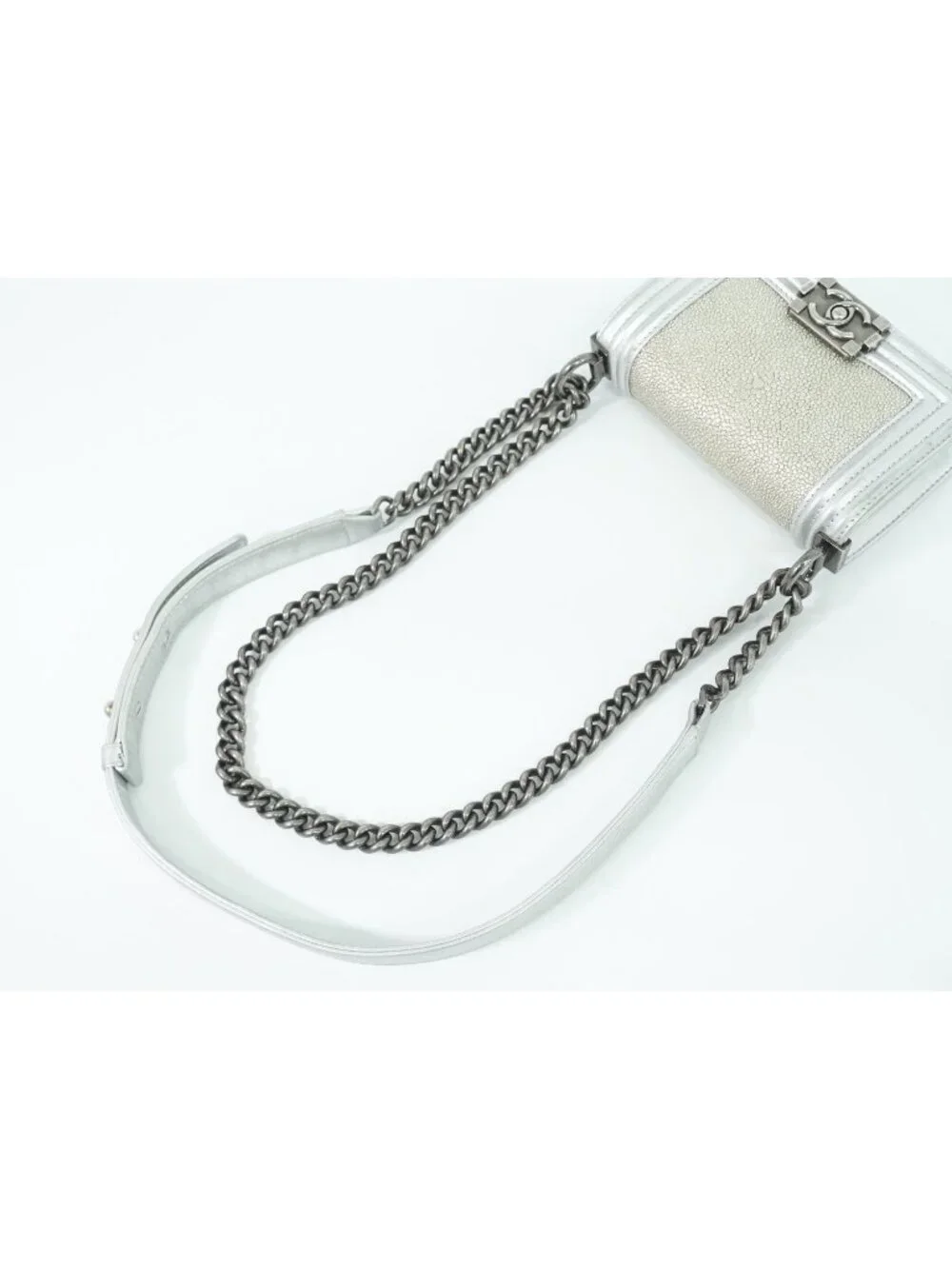 Chanel Boy CC Logo Chain Shoulder Bag Pochette Garu Sha Leather Metallic Silver